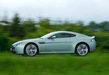 Aston-martin-v12-vantage (9)